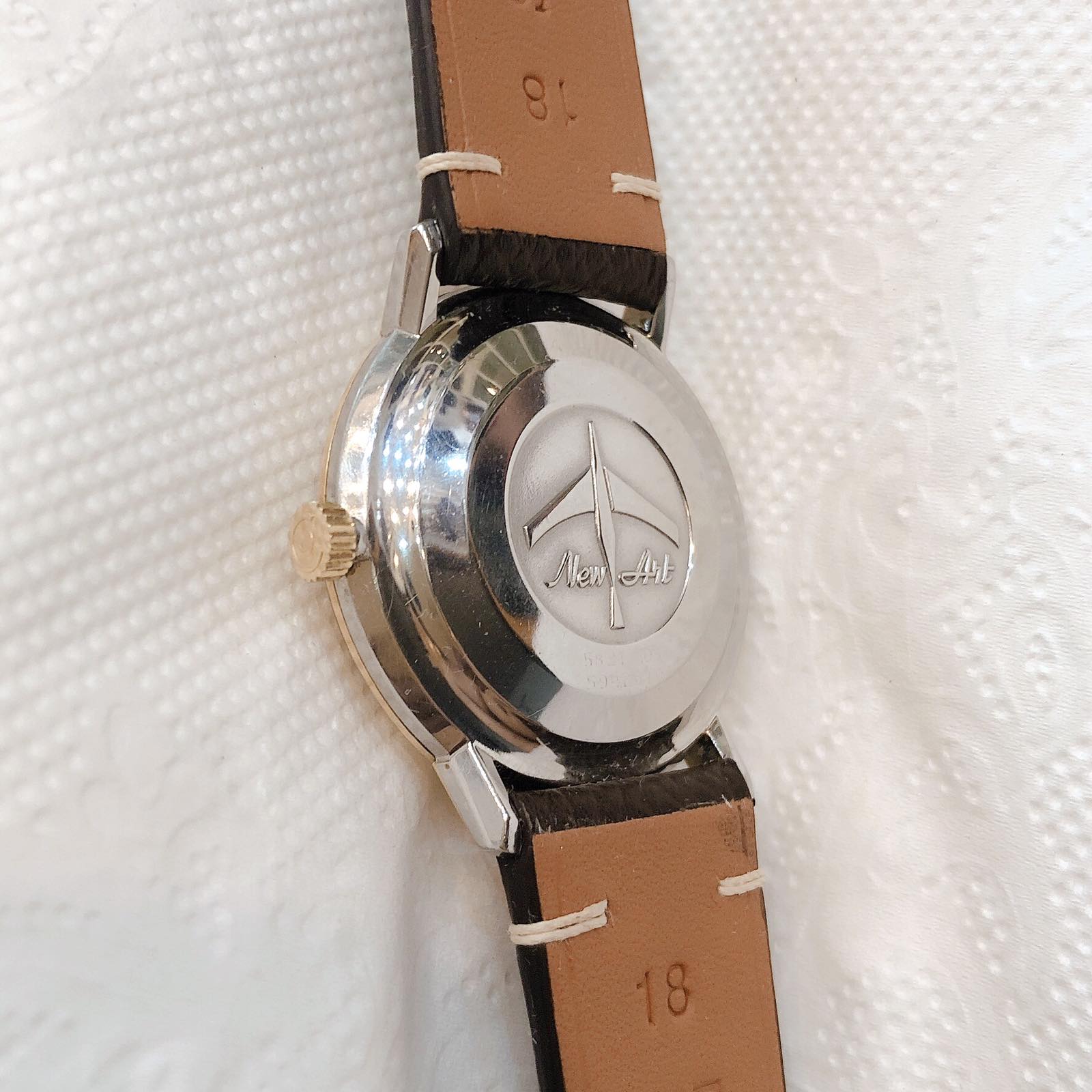 Đồng hồ cổ Certina Automatic NewArt chính hãng Thuỵ Sĩ 