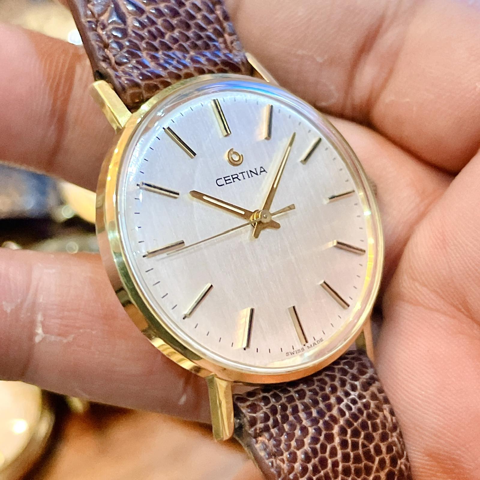 Đồng hồ cổ Certina lên dây vàng đúc đặc 18k chính hãng thụy Sĩ