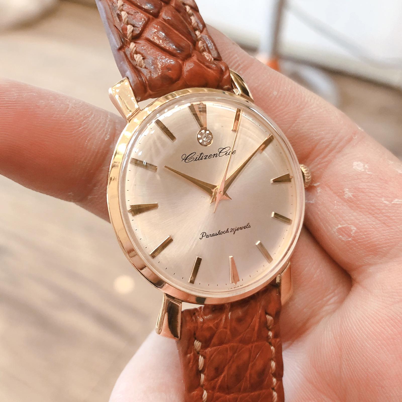 Đồng hồ cổ CITIZEN lên dây lacke vàng chính hãng nhật bản