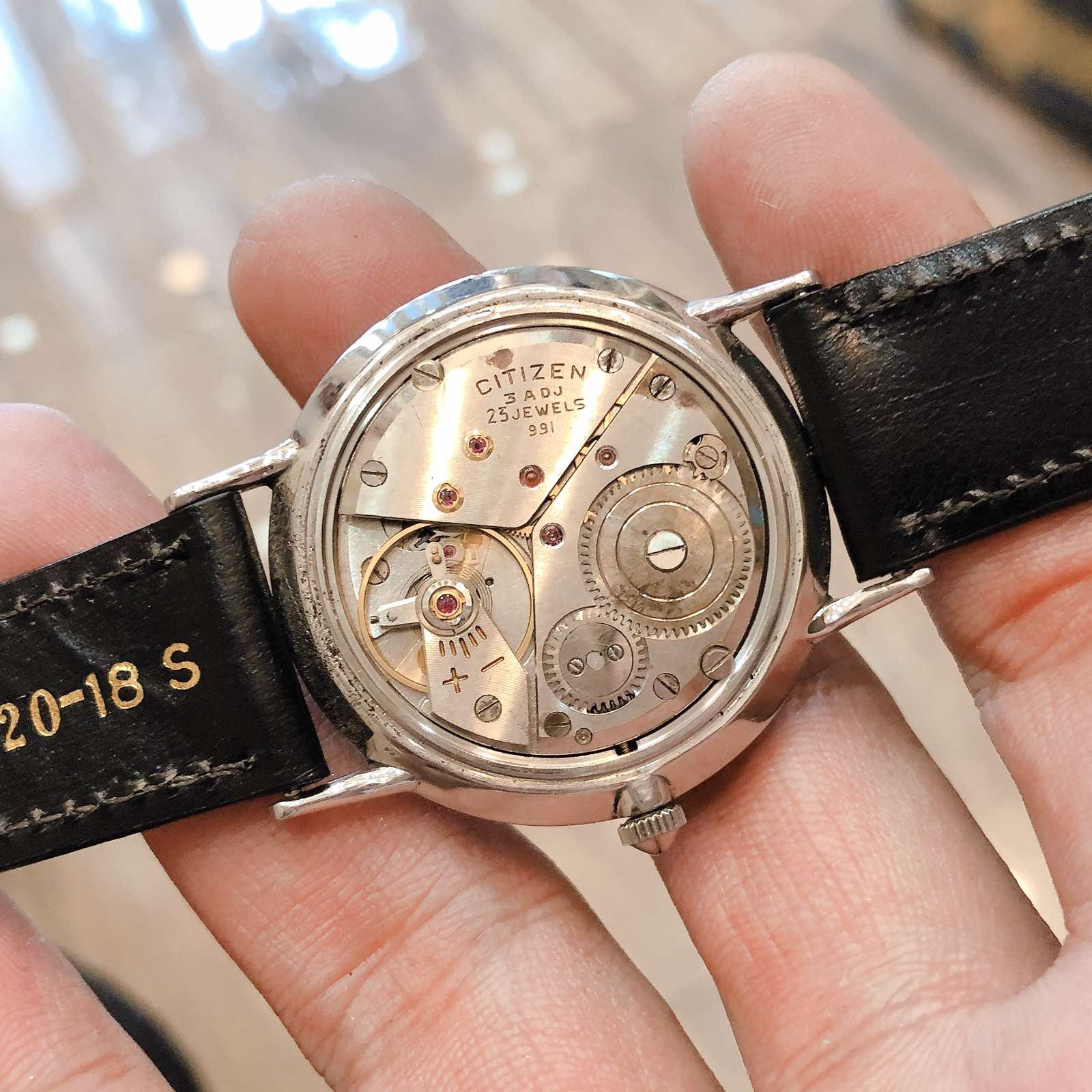 Đồng hồ cổ Citizen kim đĩa lên dây mặt bao công chính hãng nhật bản