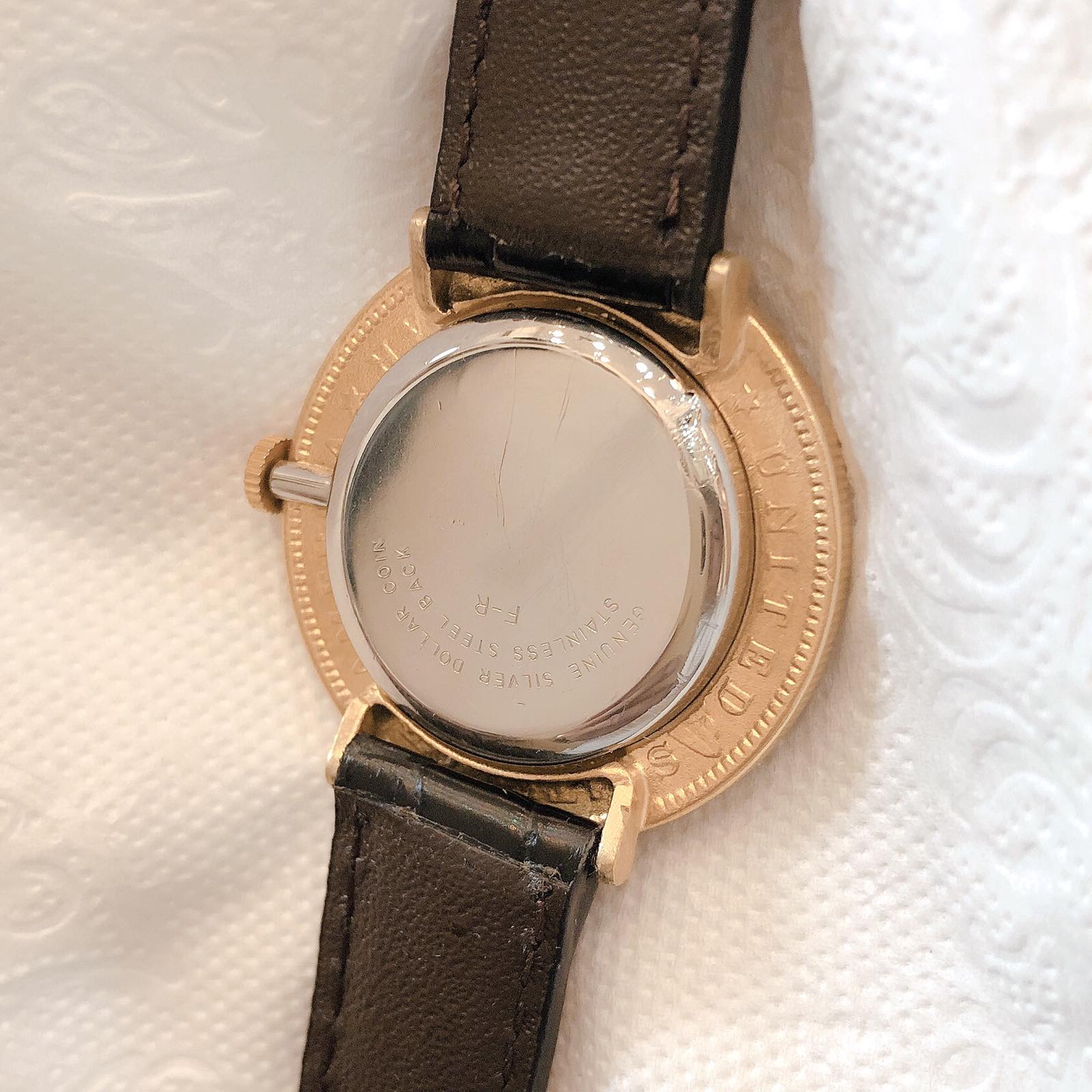 Đồng hồ cổ Đồng Xu lên dây lacke chính hãng Thuỵ Sĩ 