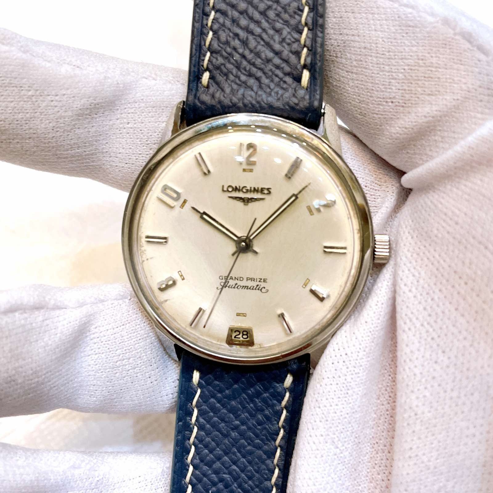 ng h c Longines GRAND PRIZE automatic ch nh h ng Th y S