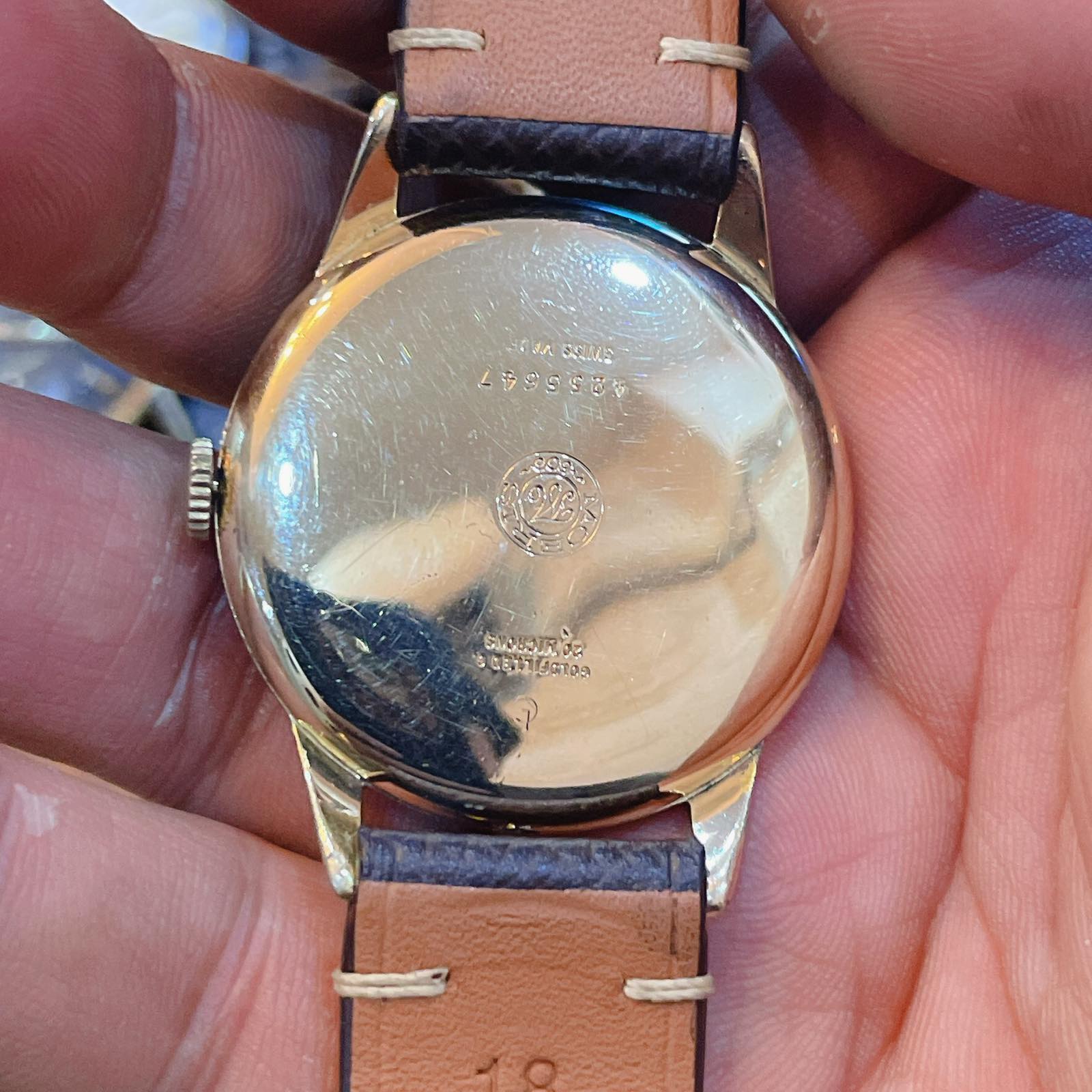 Đồng hồ cổ Moeris lên dây bọc vàng toàn thân chính hãng thụy Sĩ