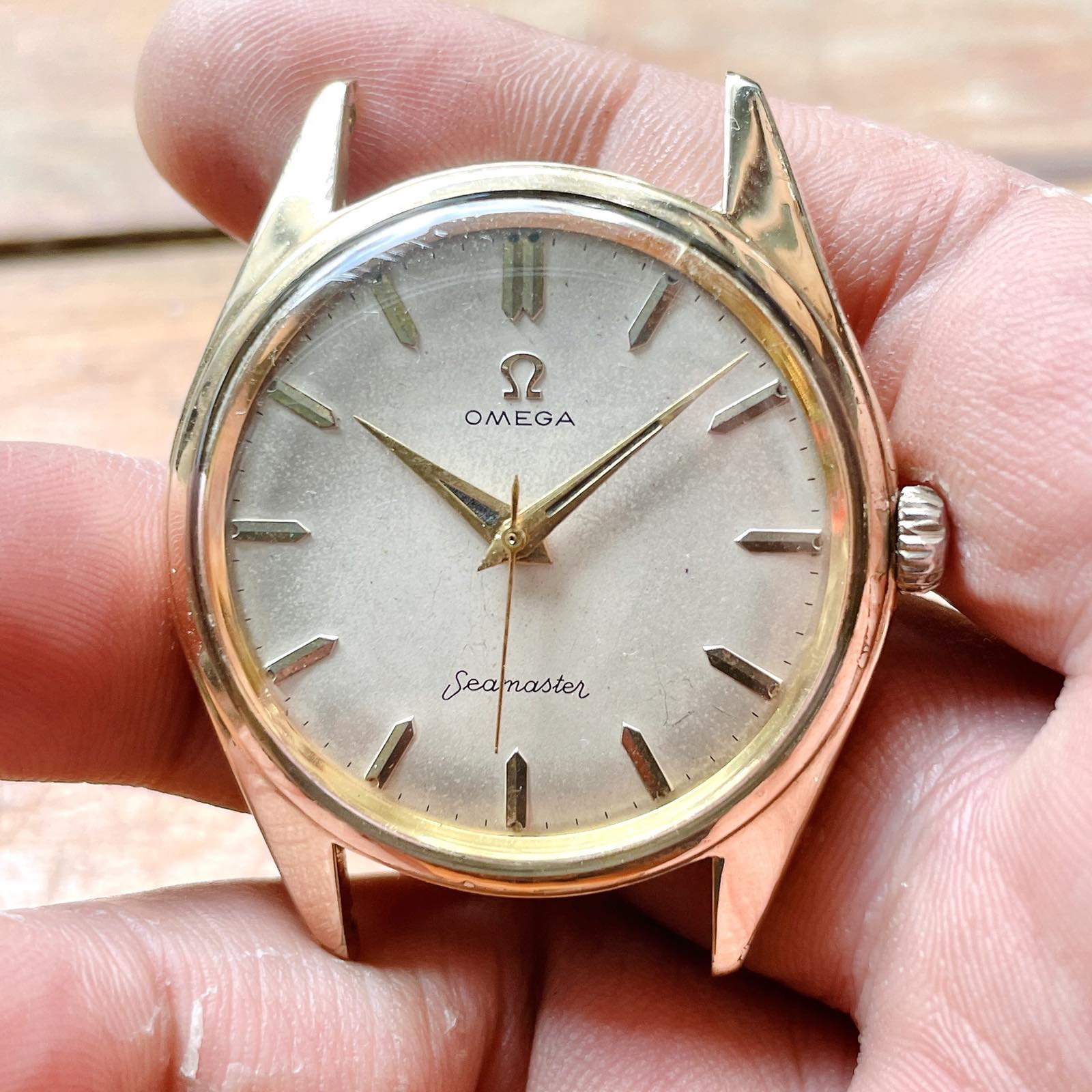 Đồng hồ cổ Omega Seamaster lên dây chính hãng Thụy Sĩ 