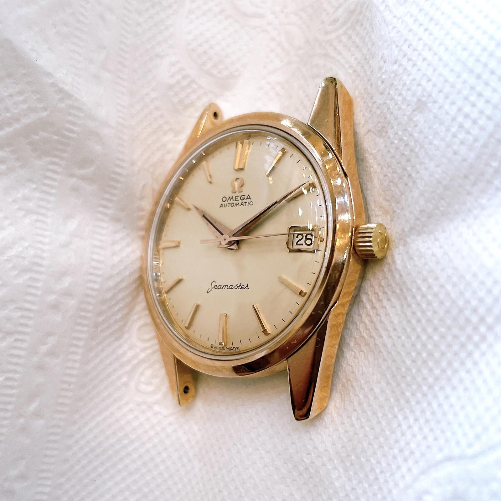 Đồng hồ cổ Omega automatic Seamaster vàng hồng phiên bản đặc biệt chính hãng Thụy Sĩ 
