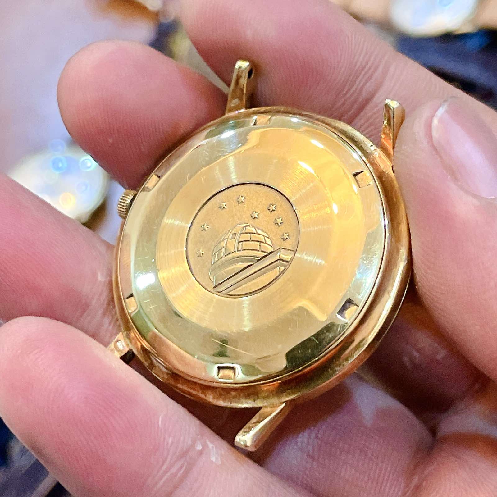 Đồng hồ cổ Omega Constellation Automatic vàng đúc đặc 18k có 1 không 2 thụy Sĩ