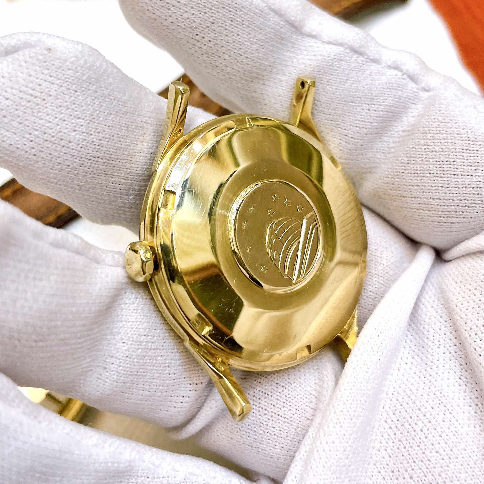 Đồng hồ cổ Omega Constellation Automatic Bát Quái vàng đúc 14k nguyên khối chính hãng Thụy Sĩ 