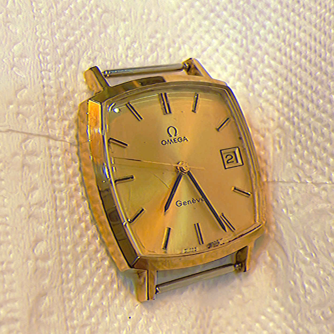 Đồng hồ cổ Omega Geneve lên dây lắc kê vàng 18k chính hãng thụy Sĩ Đồng hồ cổ Omega Geneve lên dây lắc kê vàng 18k chính hãng thụy Sĩ