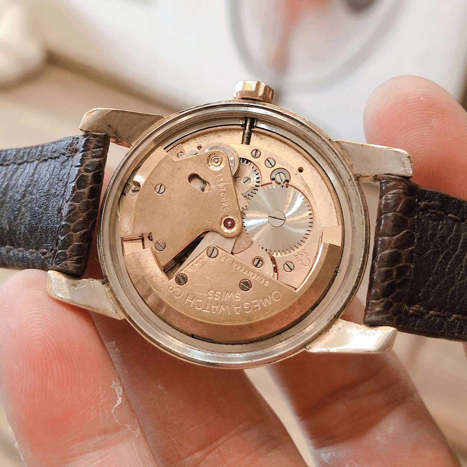 Đồng hồ cổ Omega automatic seamaster Calendar chính hãng Thuỵ Sĩ 