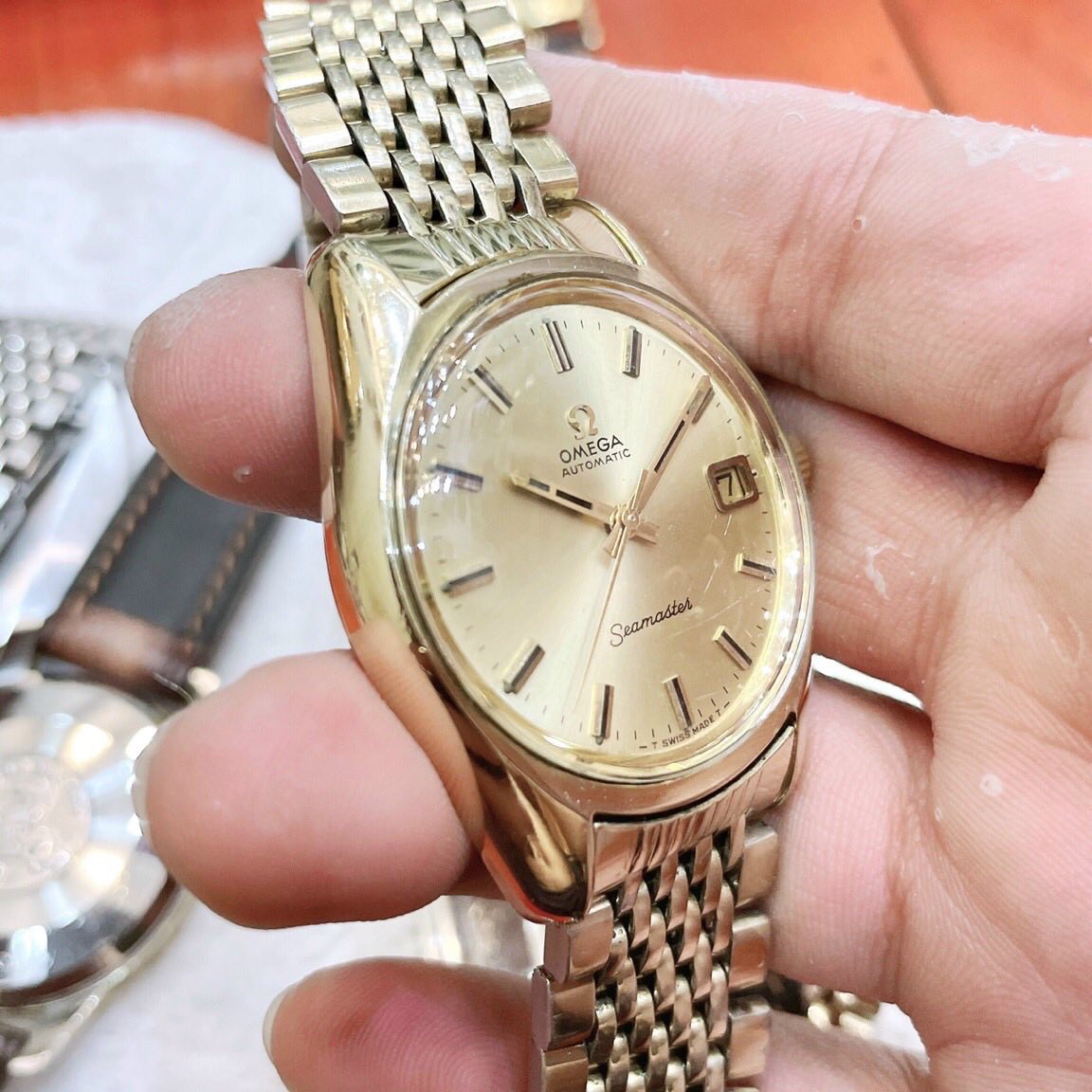 Đồng hồ cổ Omega seamaster automatic cẩn vàng 14k chính hãng Thuỵ Sĩ