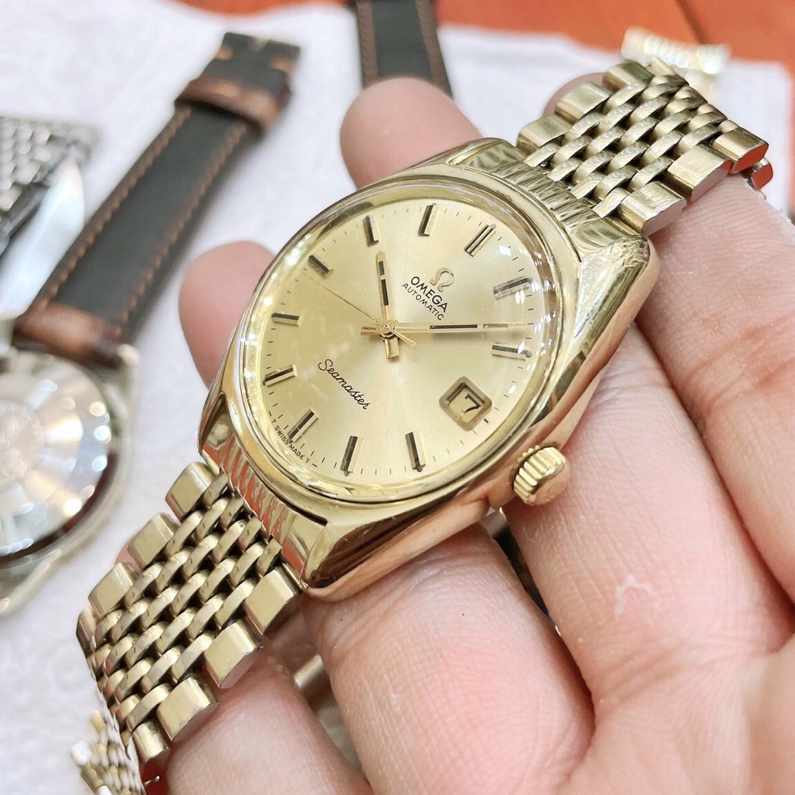 Đồng hồ cổ Omega seamaster automatic cẩn vàng 14k chính hãng Thuỵ Sĩ