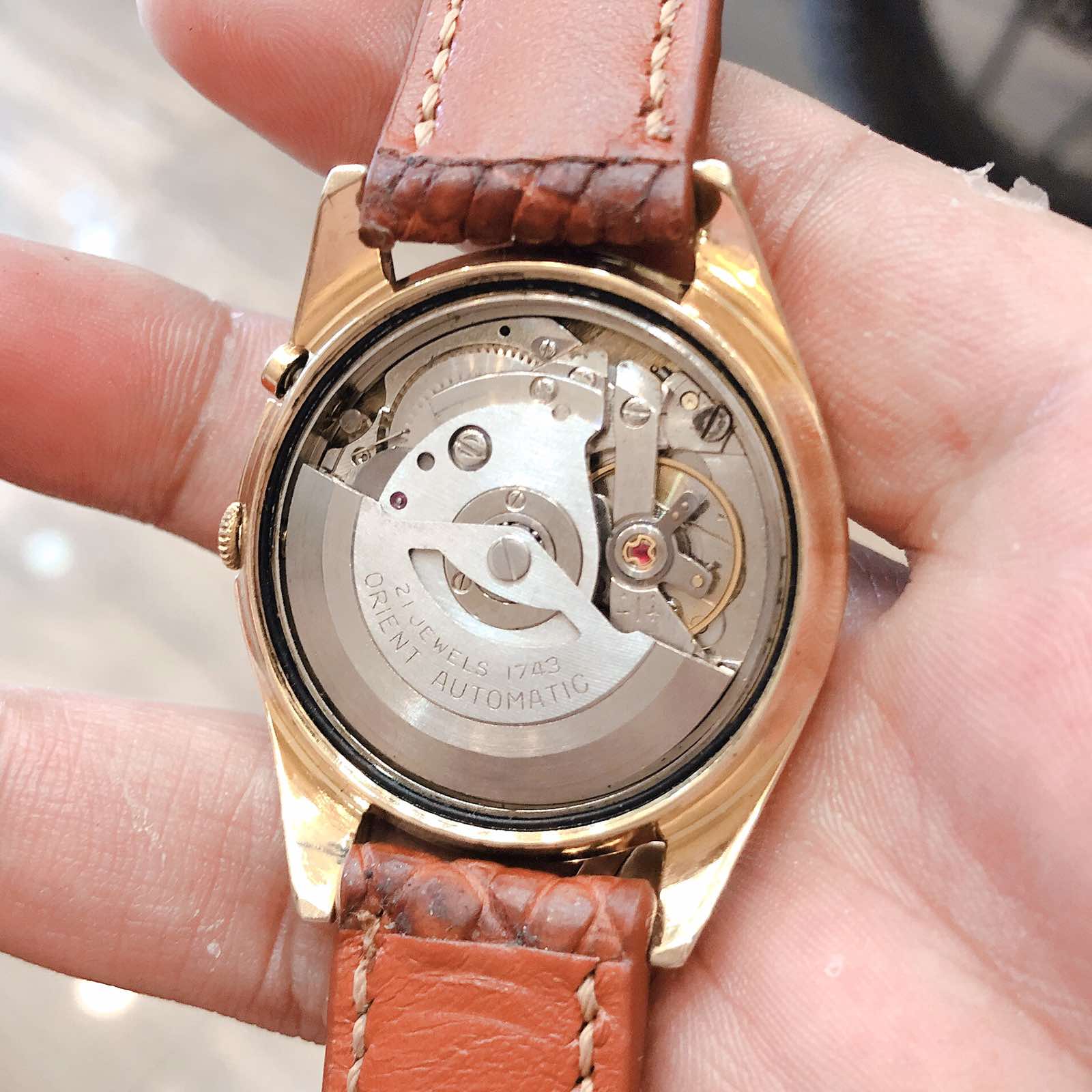 Đồng hồ cổ Orient automatic vintage lacke vàng chính hãng nhật bản