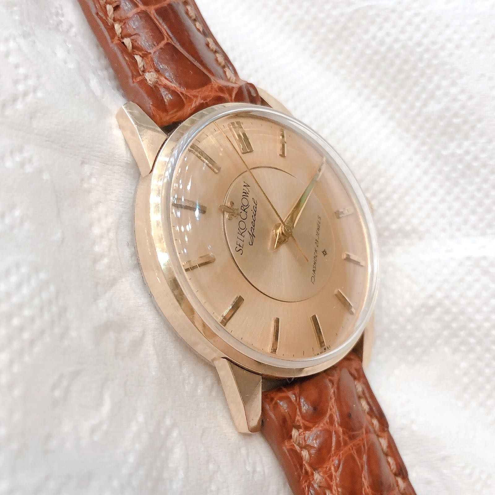 Đồng hồ cổ Seiko CROWN Special kim đĩar lên dây 14k goldfilled chính hãng nhật bản