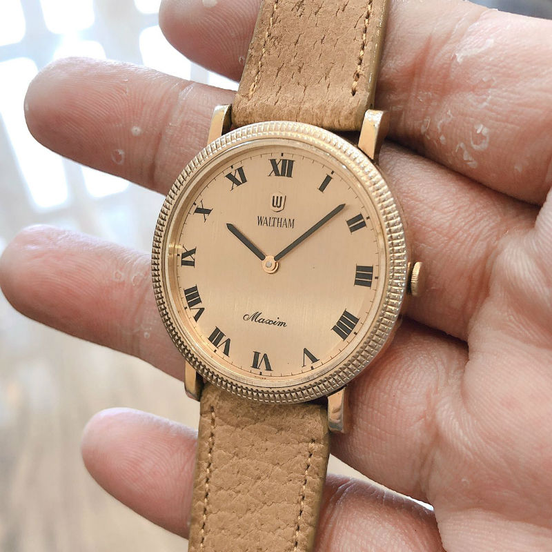 Đồng hồ cổ Waltham lên dây siêu mỏng lacke vàng 18k chính hãng thuỵ sỹ 