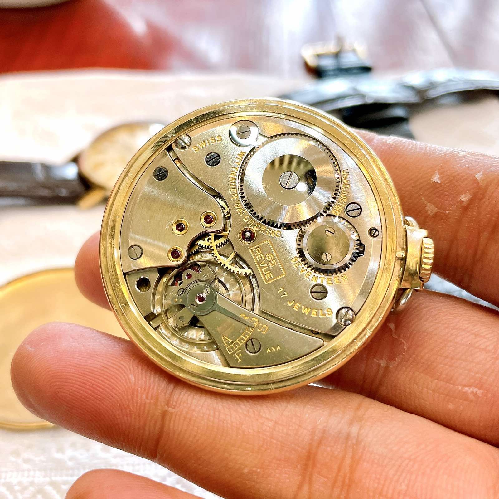 Đồng hồ Quả quýt Wittnauer - Longines Revue lên dây chính hãng Thuỵ Sĩ 