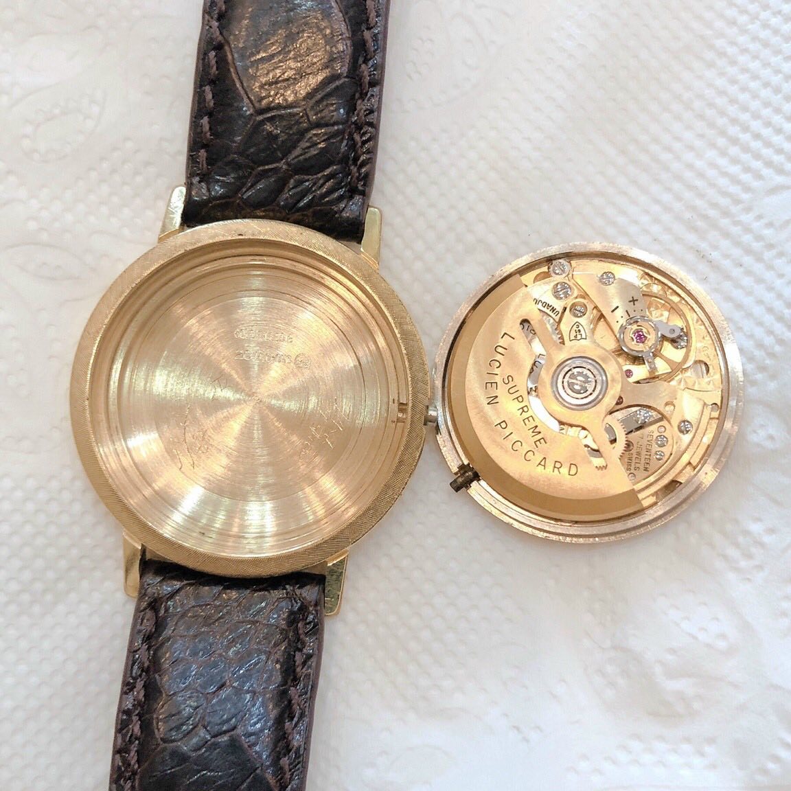 Đồng hồ cổ Lucien Piccard automatic Siêu mỏng - lịch lộc chính hãng Thuỵ Sĩ