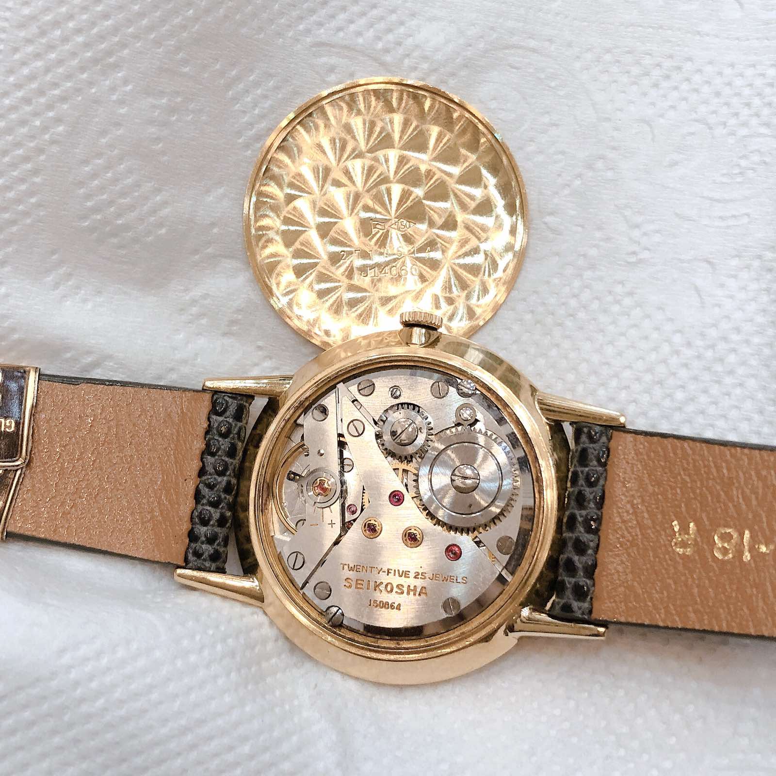 Đồng hồ cổ Seiko Goldfeather kim đĩa đính xoàn vàng đúc đặc 18k lên dây chính hãng nhật bản